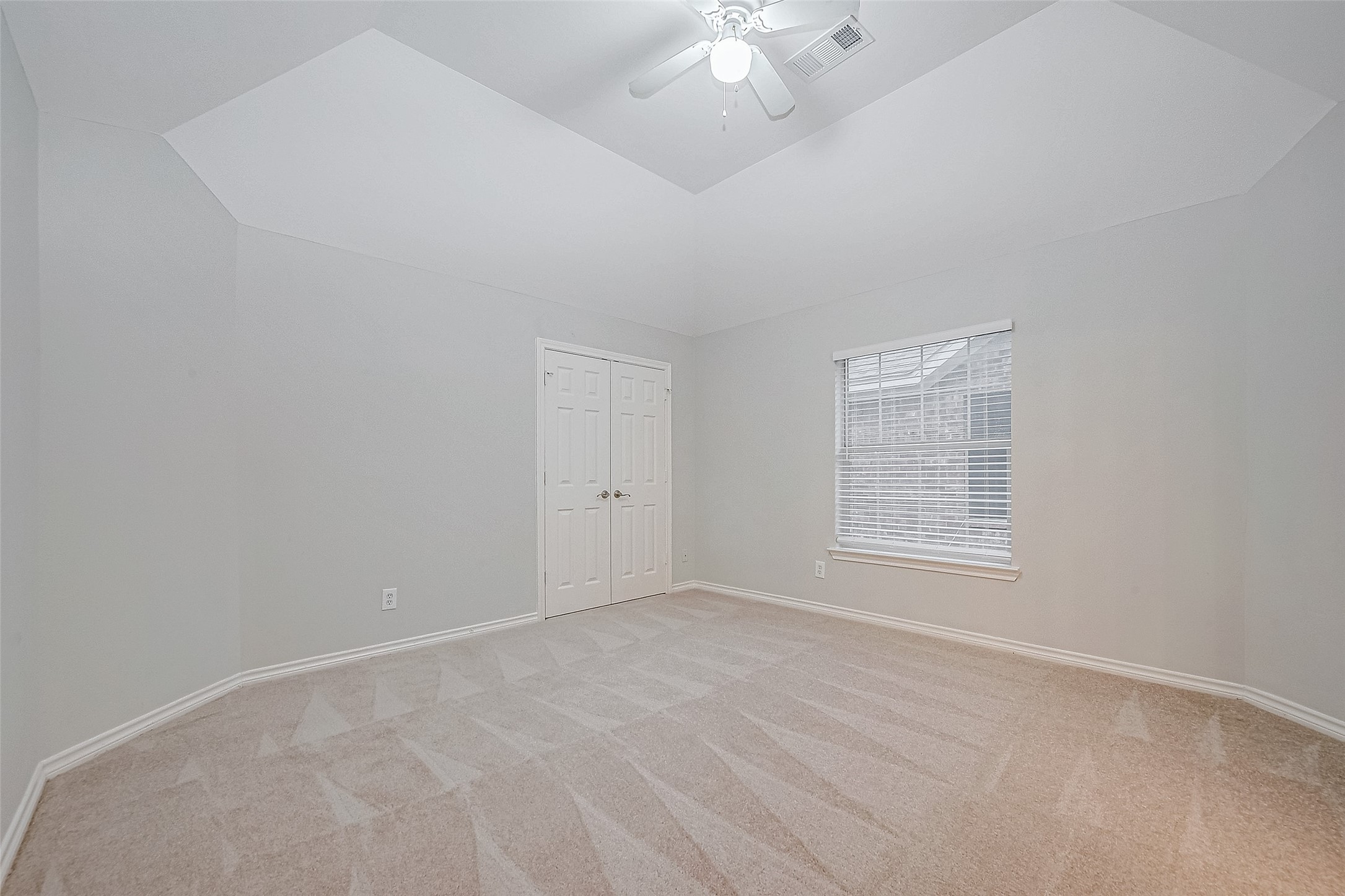 10327 Sablebrook Lane, Houston, TX 77095