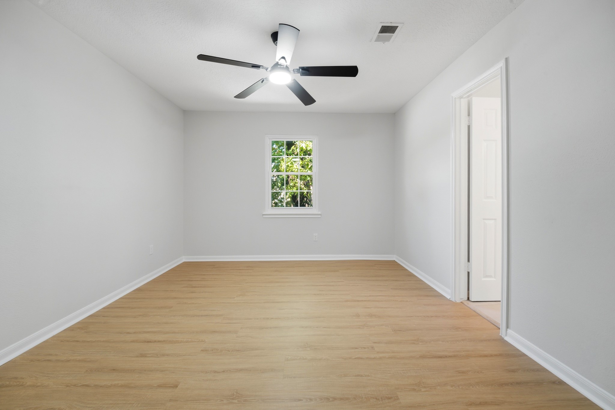 16155 Hexham Drive, Spring, TX 77379