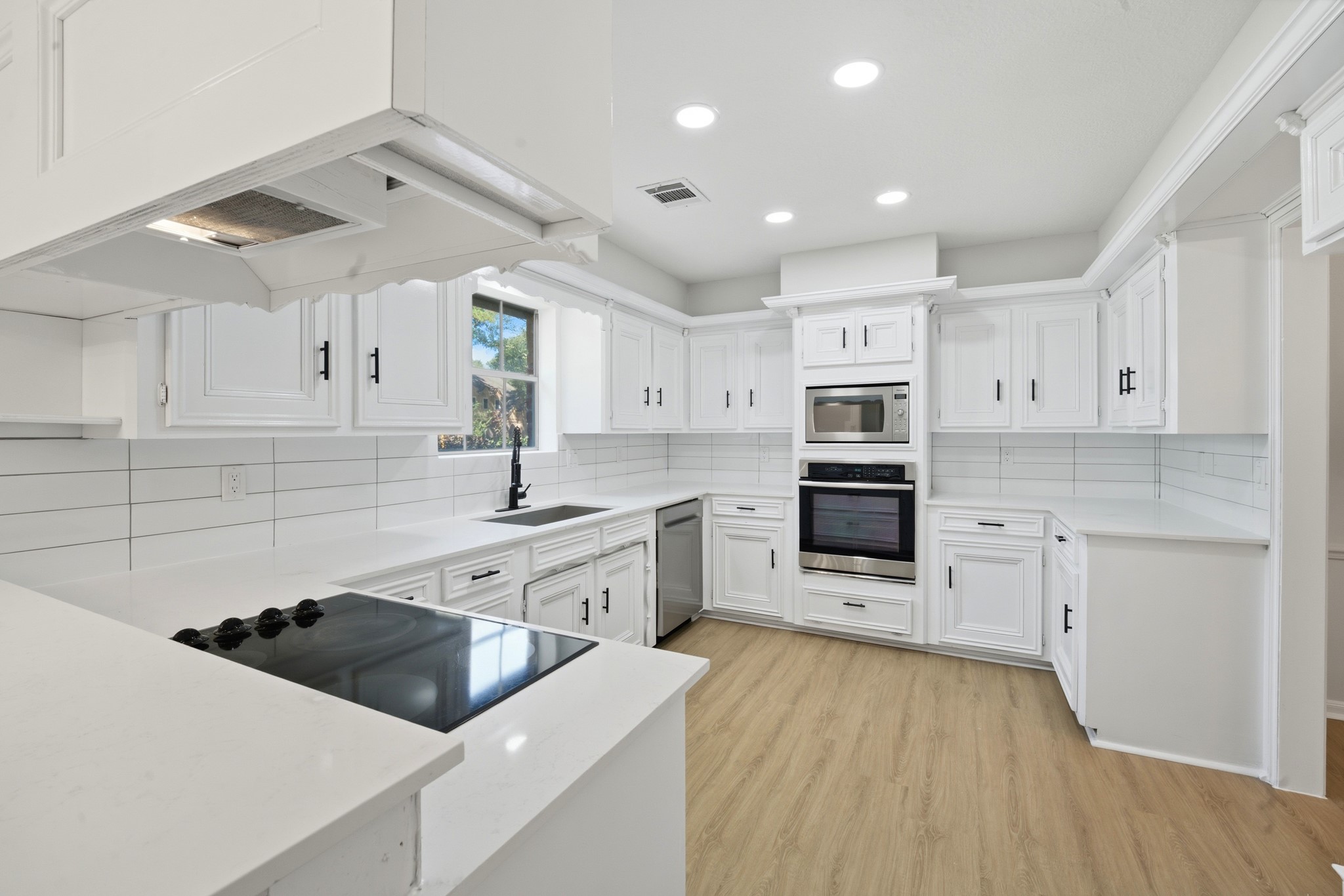 16155 Hexham Drive, Spring, TX 77379