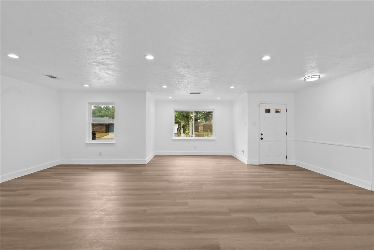 11510 Mullins Drive, Houston, TX 77035