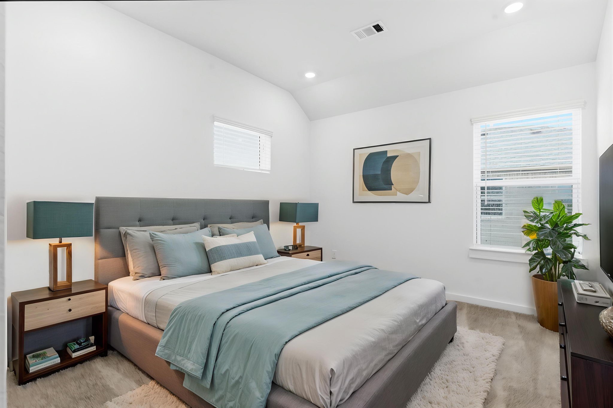 Disclaimer: Image is for illustrative purposes only and may not represent the actual property, features, finishes, or amenities. Actual property details may vary.