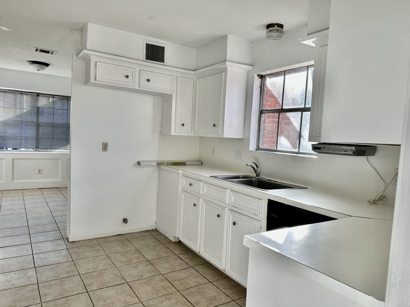2315 Wallingford Drive, Missouri City, TX 77459