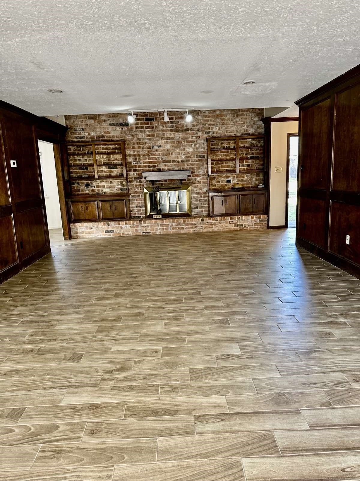 2315 Wallingford Drive, Missouri City, TX 77459