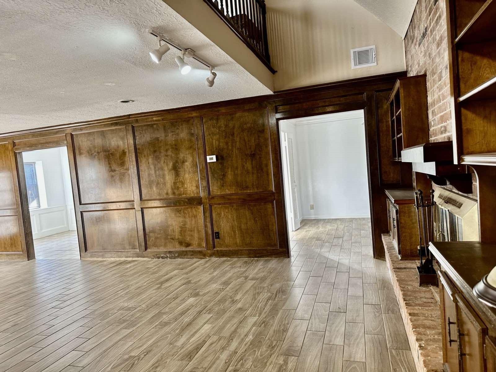 2315 Wallingford Drive, Missouri City, TX 77459