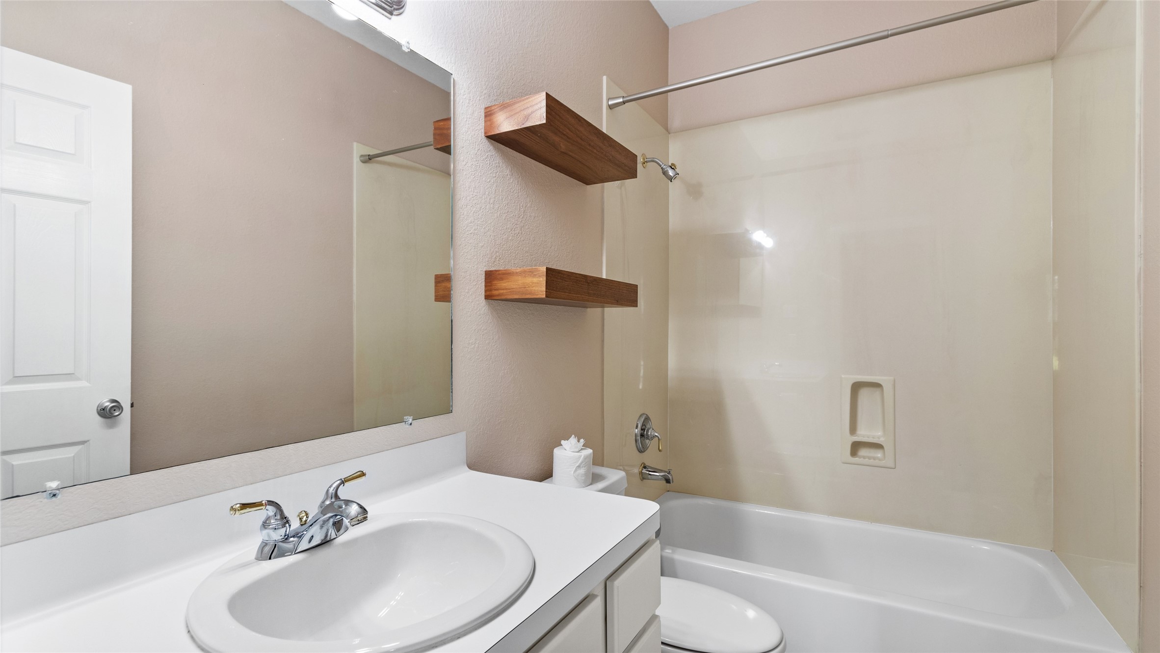 Secondary Bath