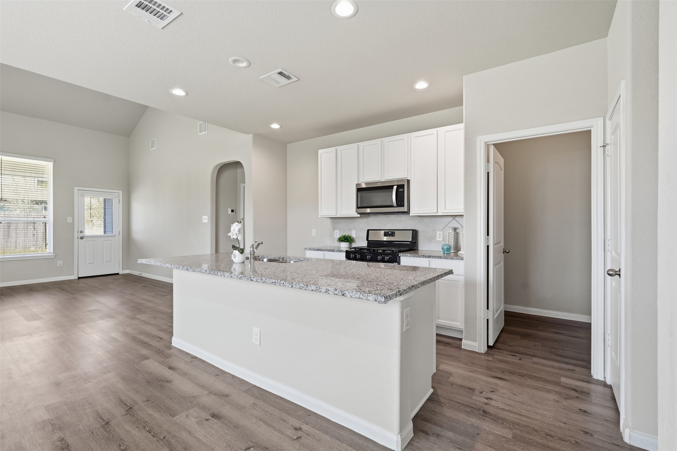 3605 Cub Drive, Conroe, TX 77301