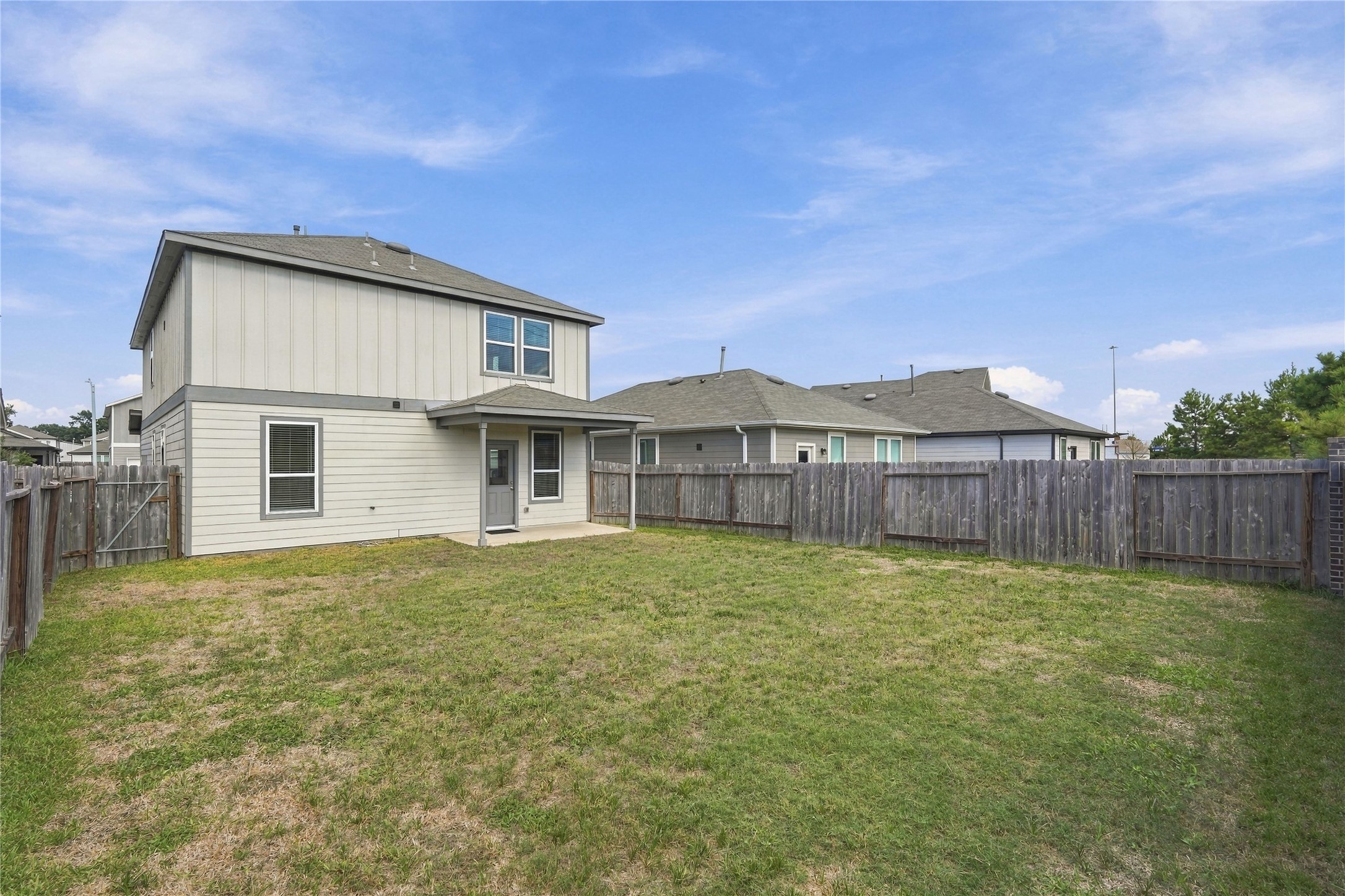 Great yard size AND NO REAR NEIGHBORS!