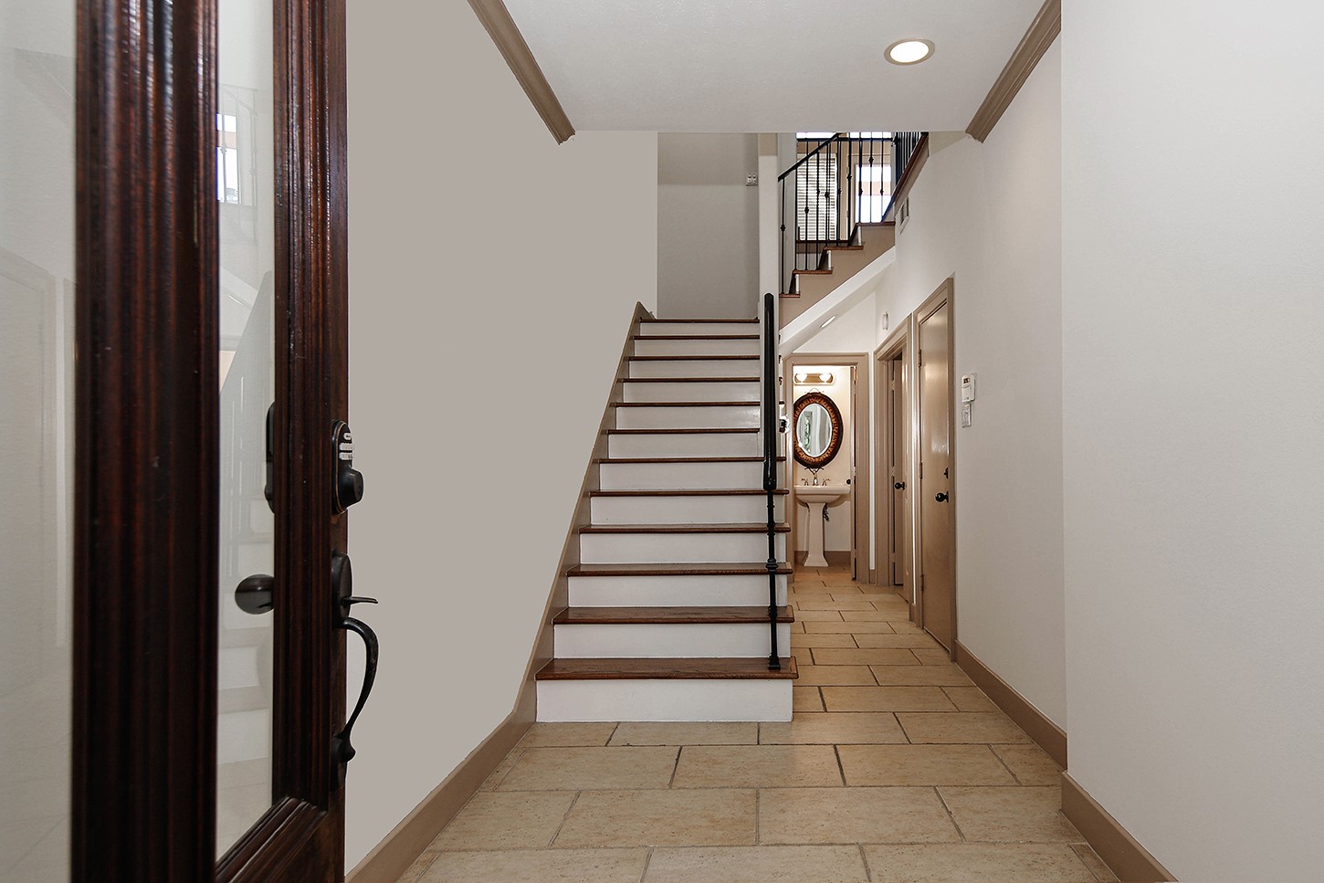 Foyer Foyer