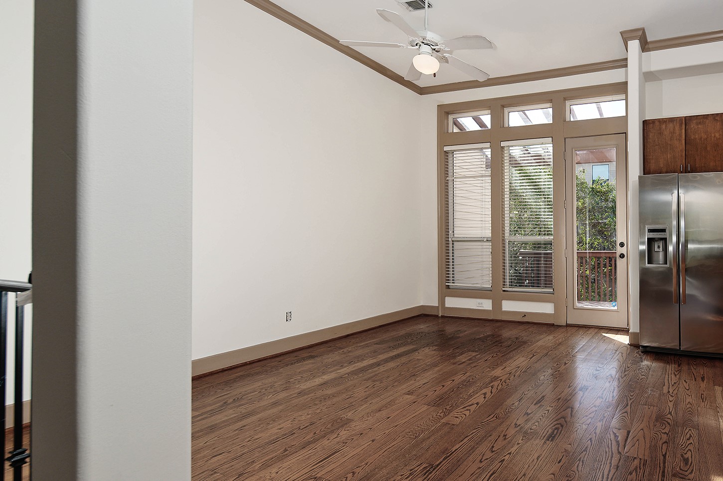 2nd Floor Dining Area