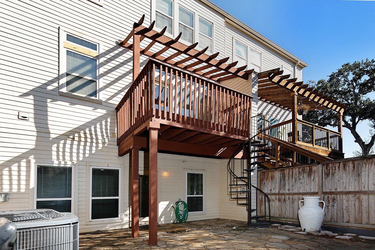 1319 BOMAR, Houston, TX 77006