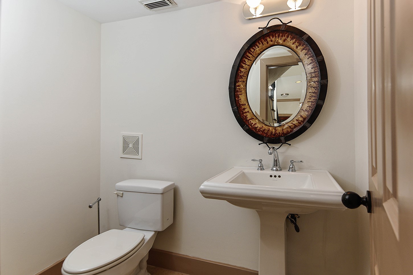 1st Floor, Guest  1/2 Bathroom
