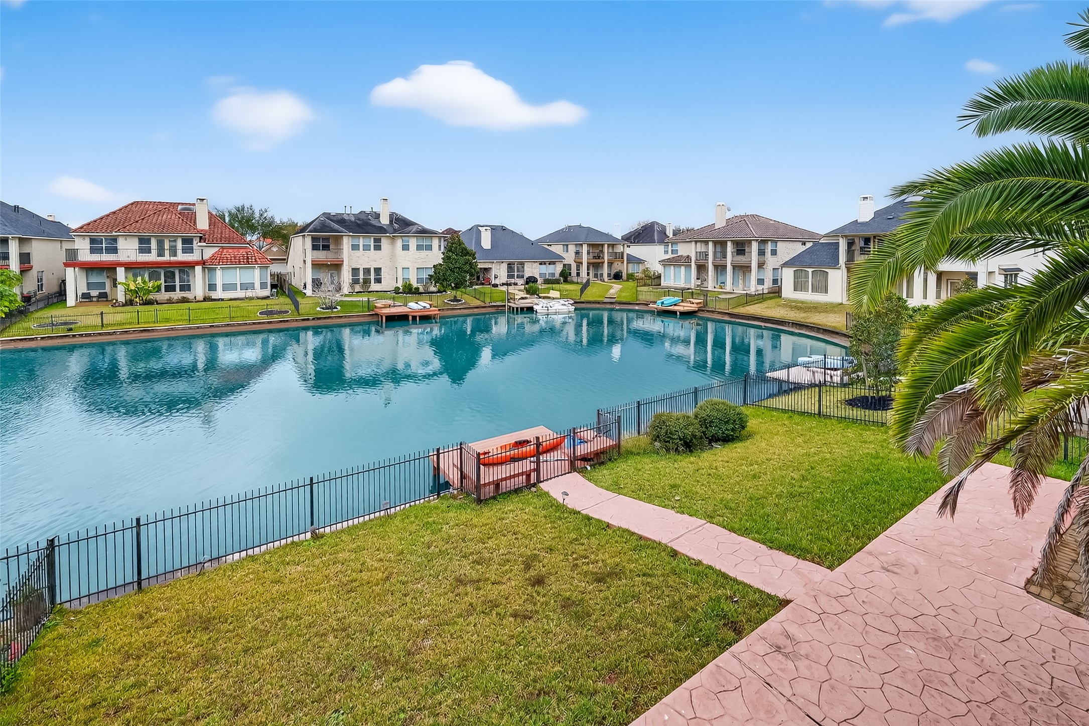 14419 Manorbier Lane, Sugar Land, TX 77498