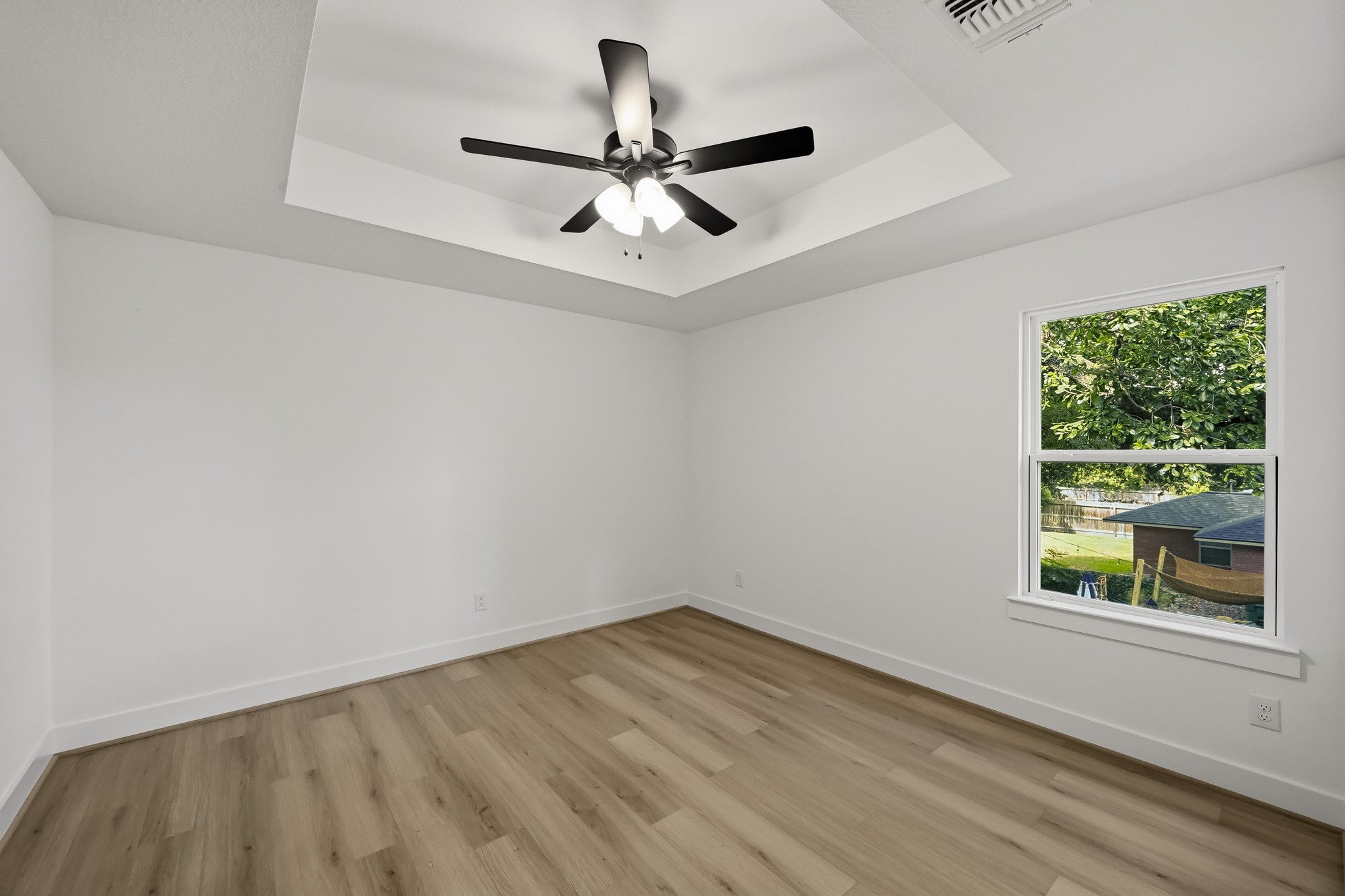 5109 Lido Lane, Houston, TX 77092