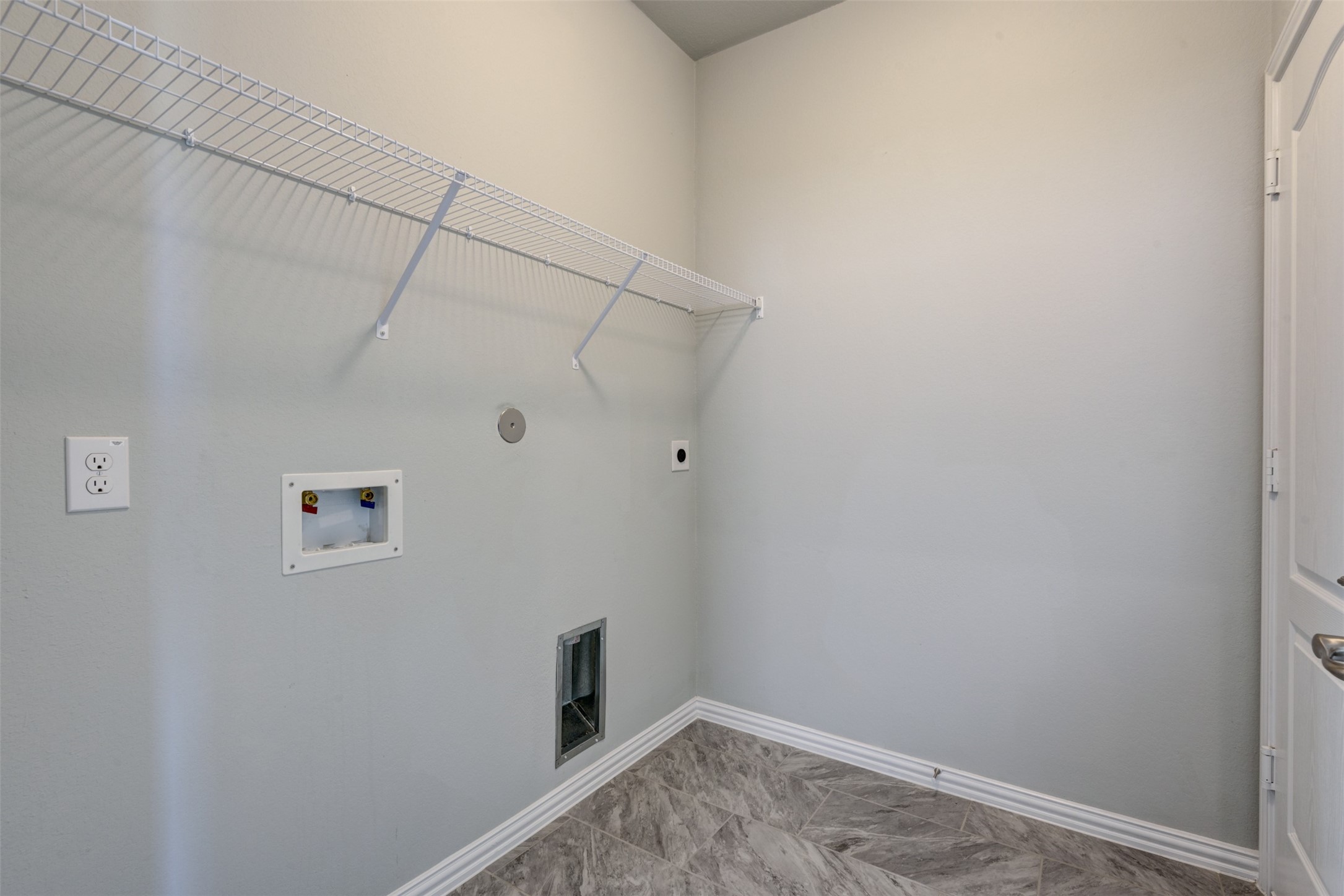 Laundry/Mud room coming in through the garage