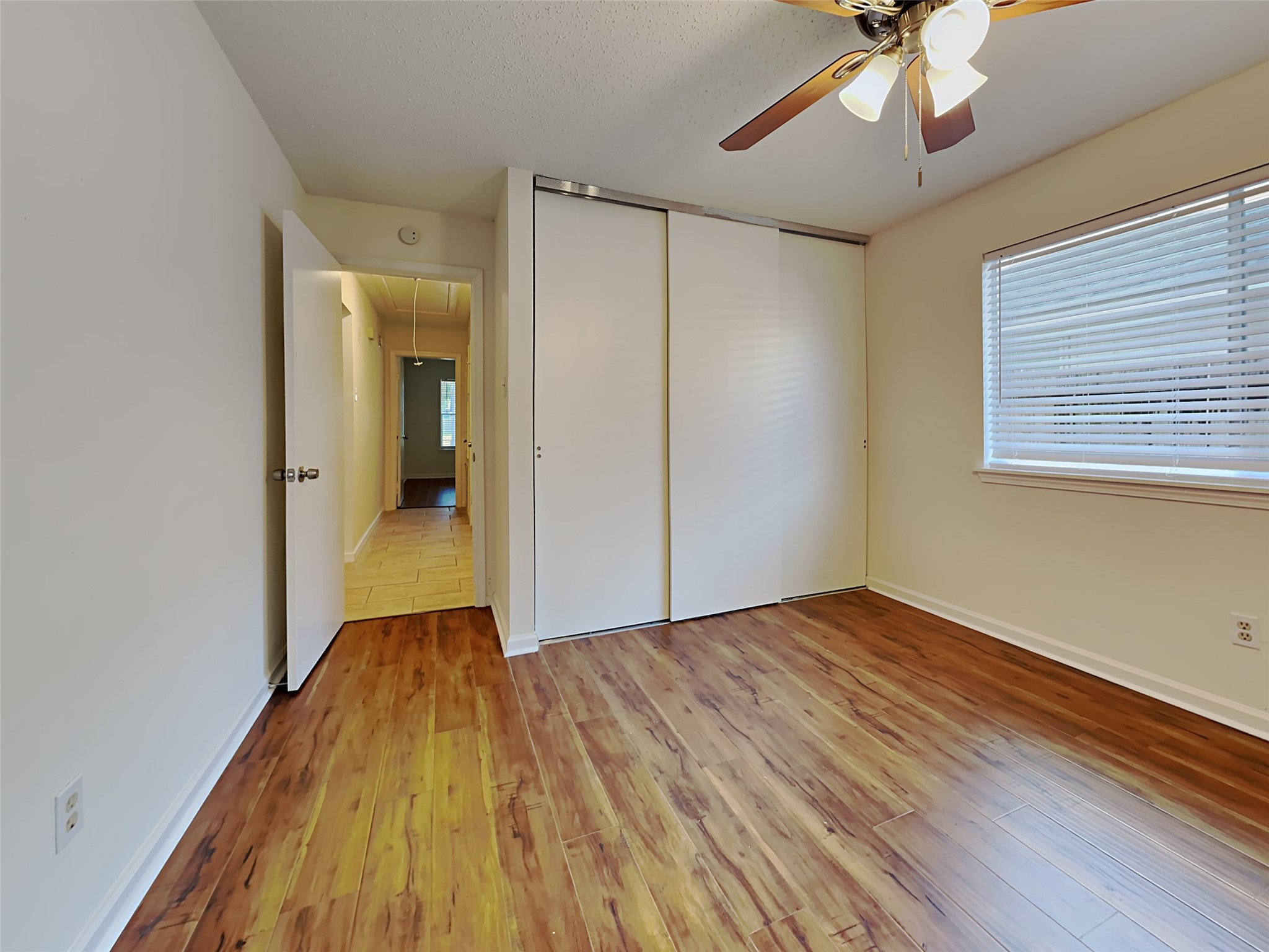 15839 Barbarossa Drive, Houston, TX 77083