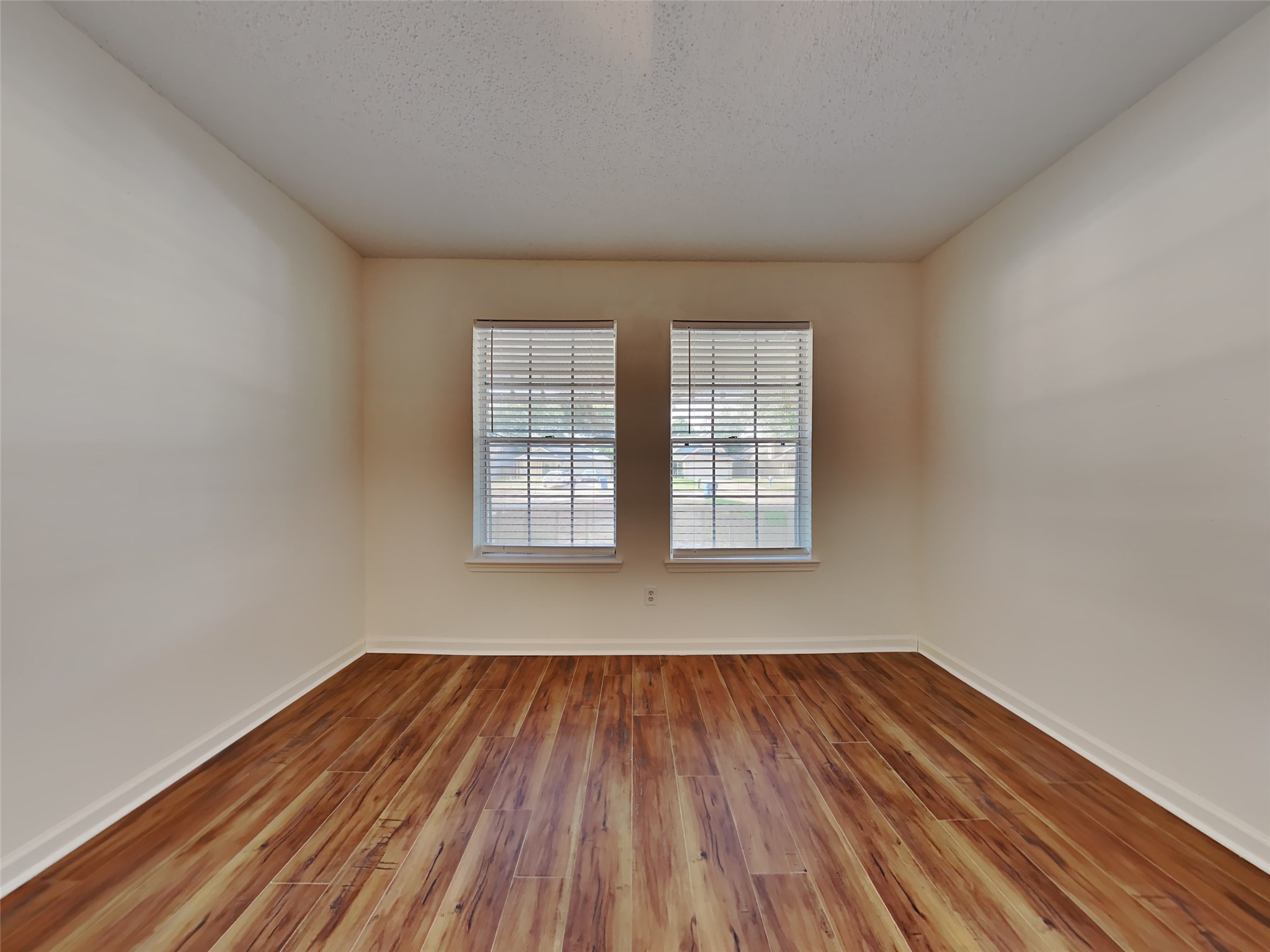 15839 Barbarossa Drive, Houston, TX 77083