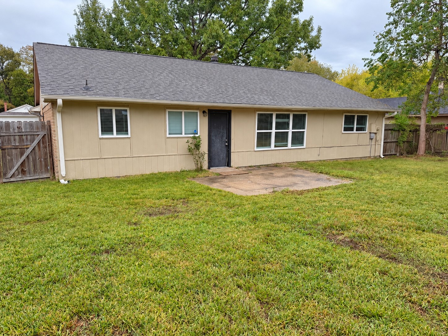 22215 Oakhill Gate Drive, Spring, TX 77373