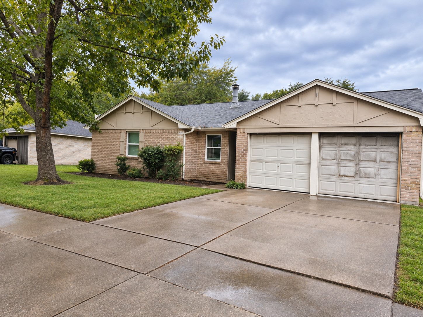 22215 Oakhill Gate Drive, Spring, TX 77373