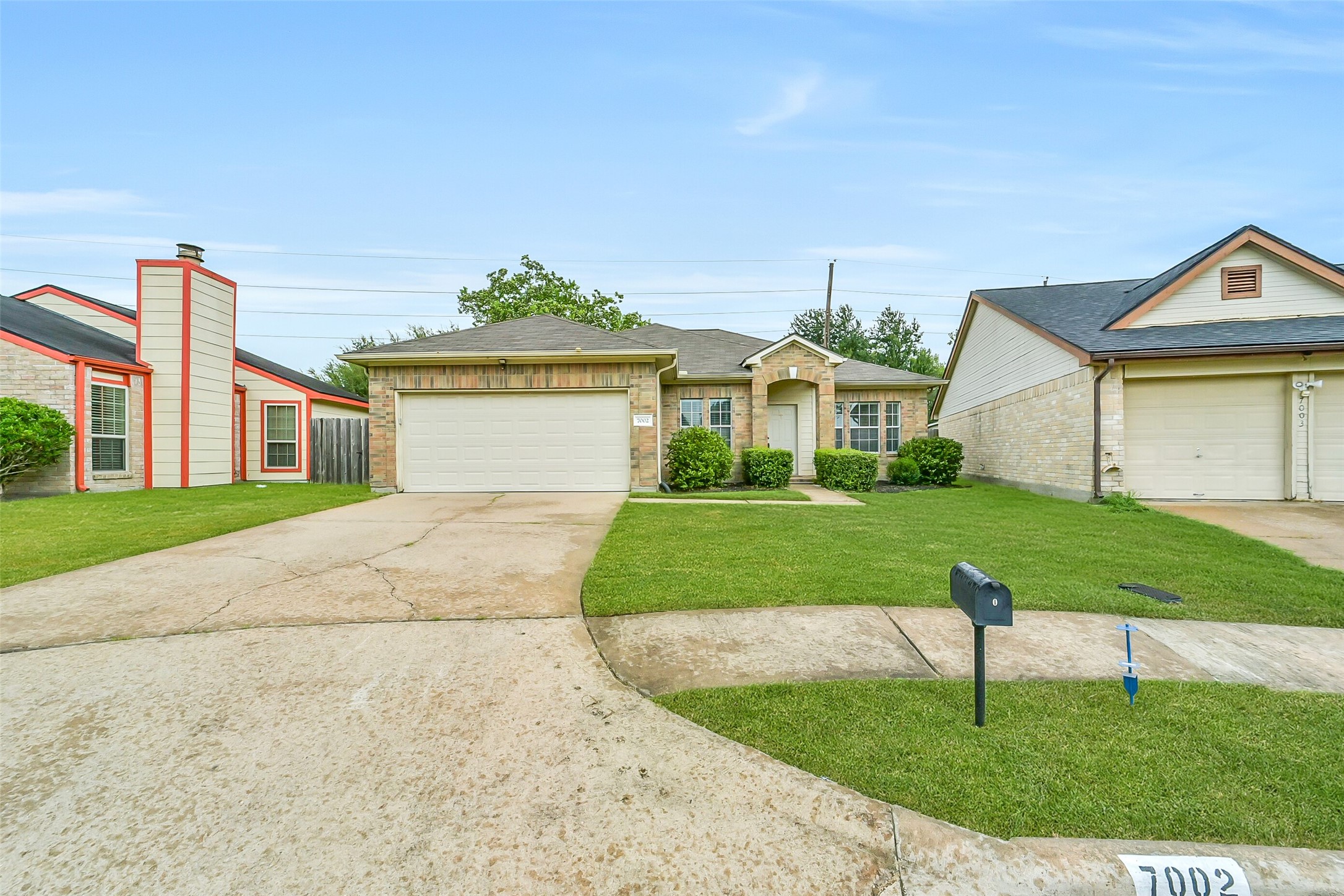 7002 Plaza Del Sol Drive, Houston, TX 77083
