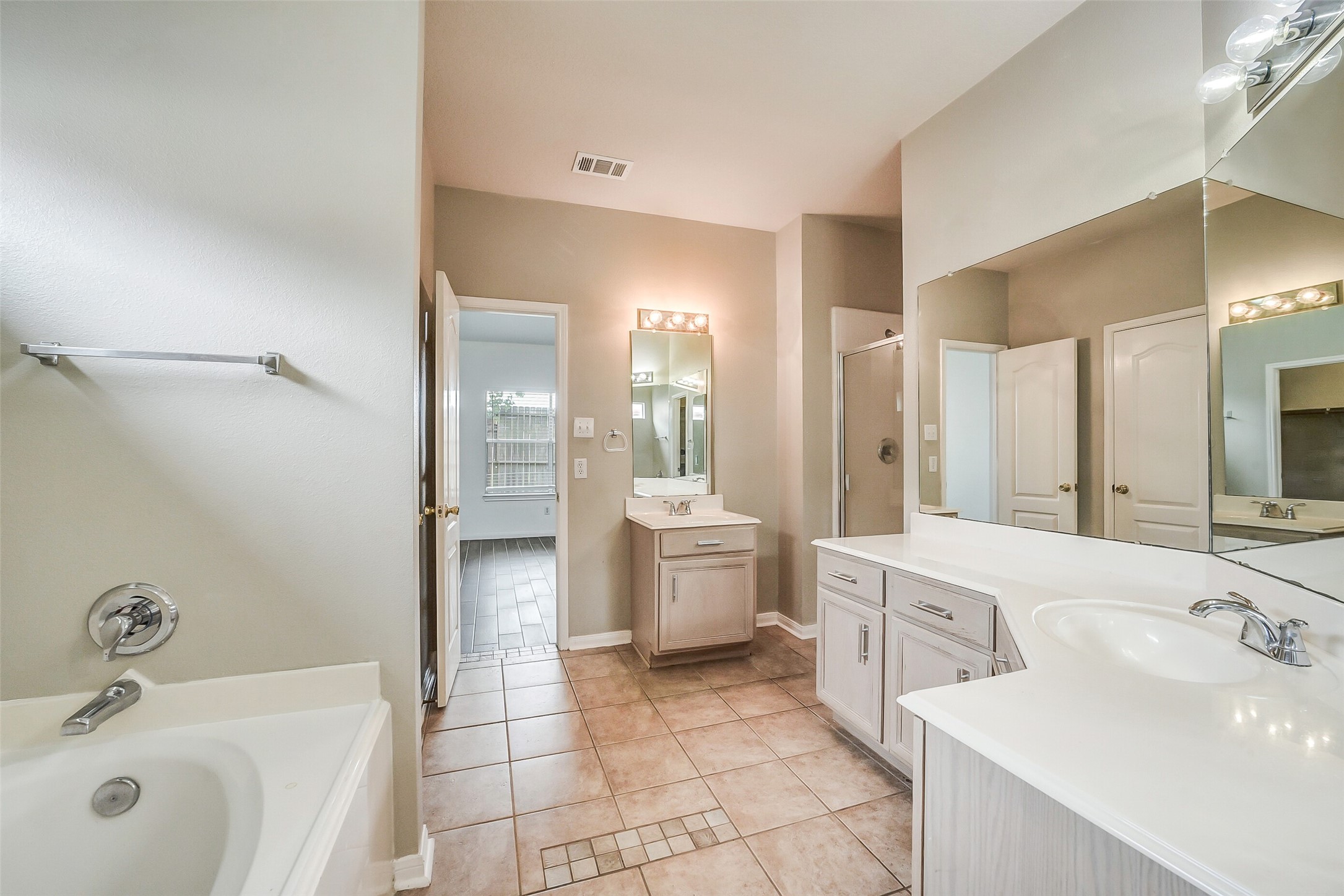 7002 Plaza Del Sol Drive, Houston, TX 77083