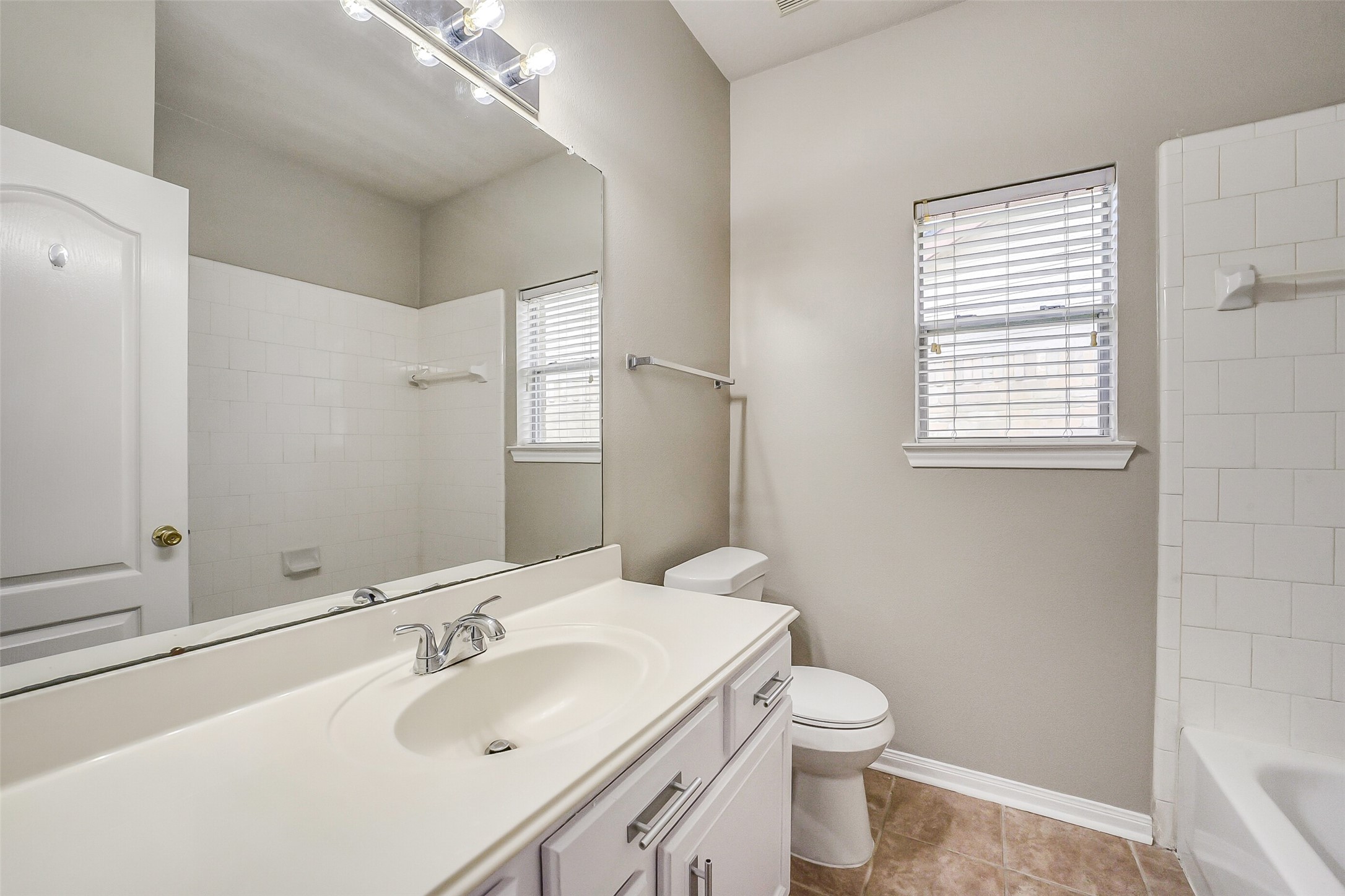 7002 Plaza Del Sol Drive, Houston, TX 77083