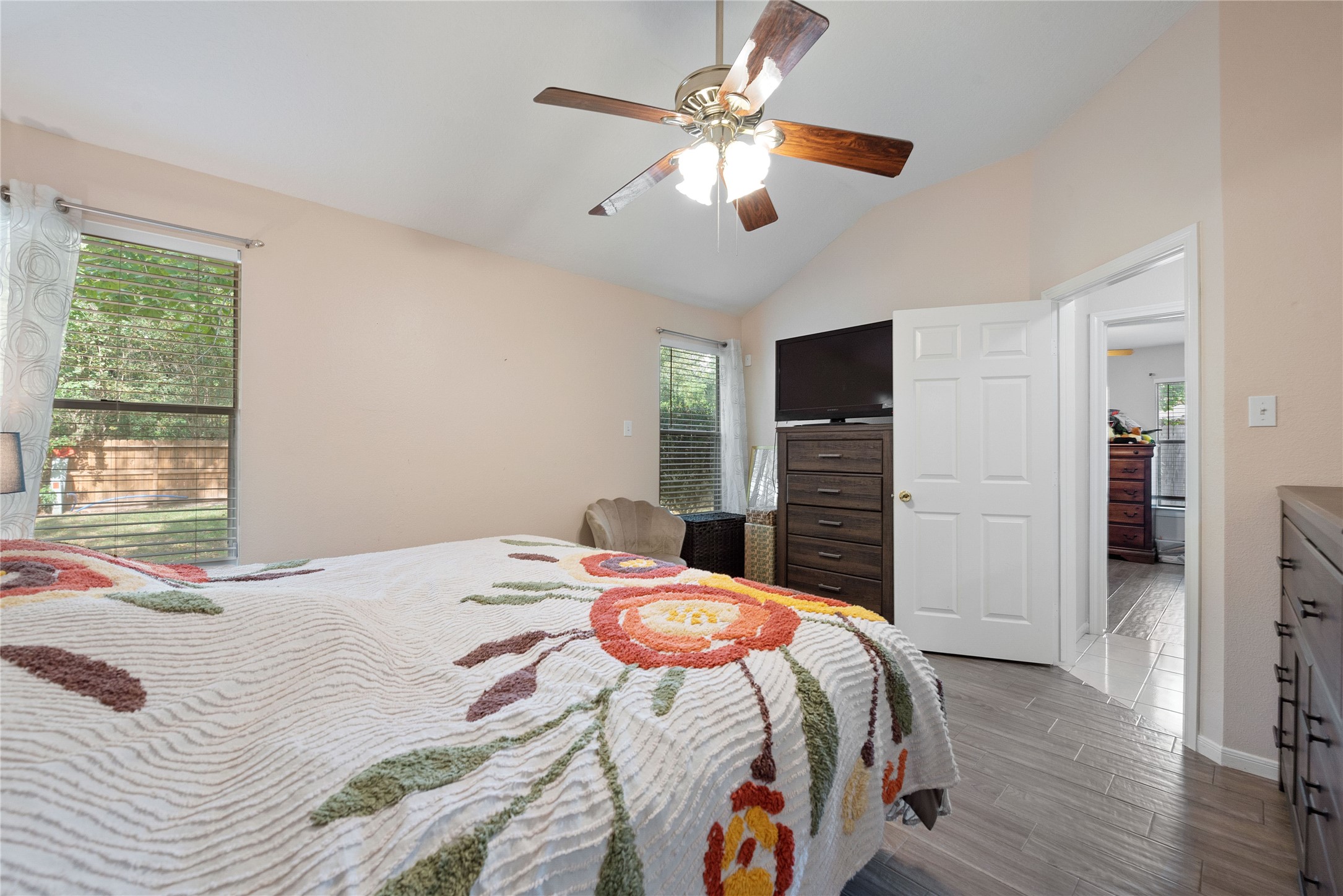 591 Mosswood Drive, Conroe, TX 77302