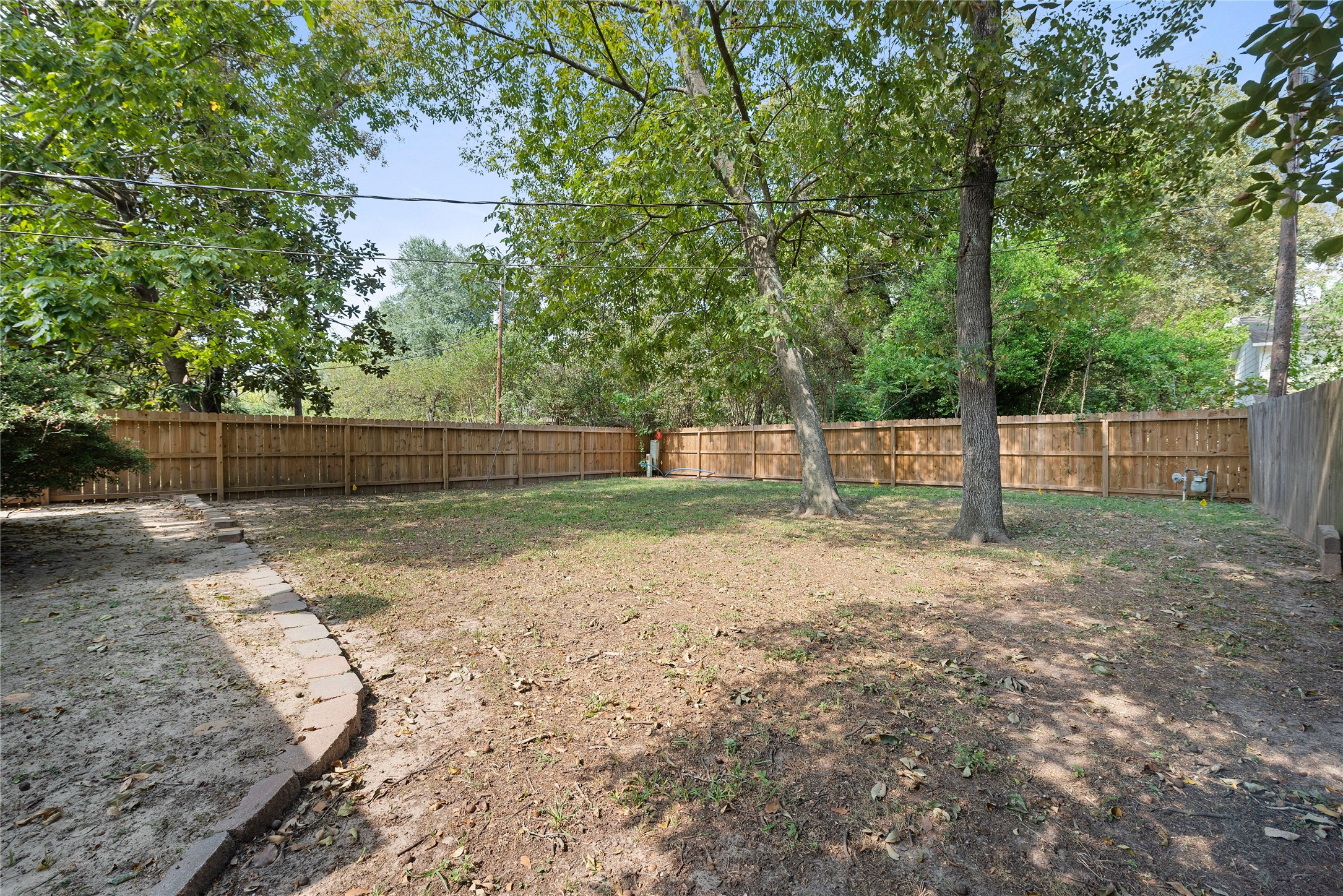 591 Mosswood Drive, Conroe, TX 77302
