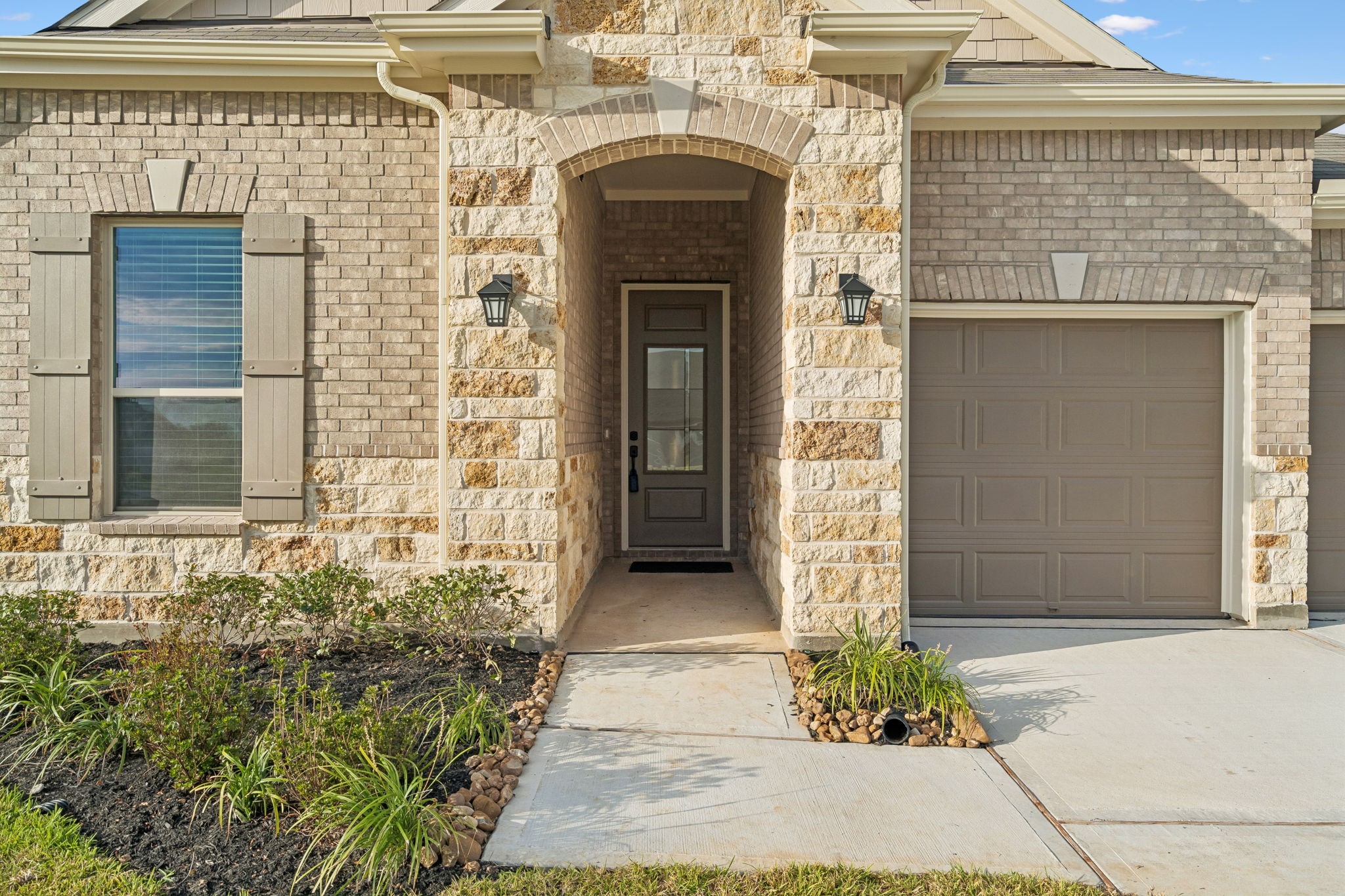 25318 Tanner Falls Drive Drive, Richmond, TX 77406