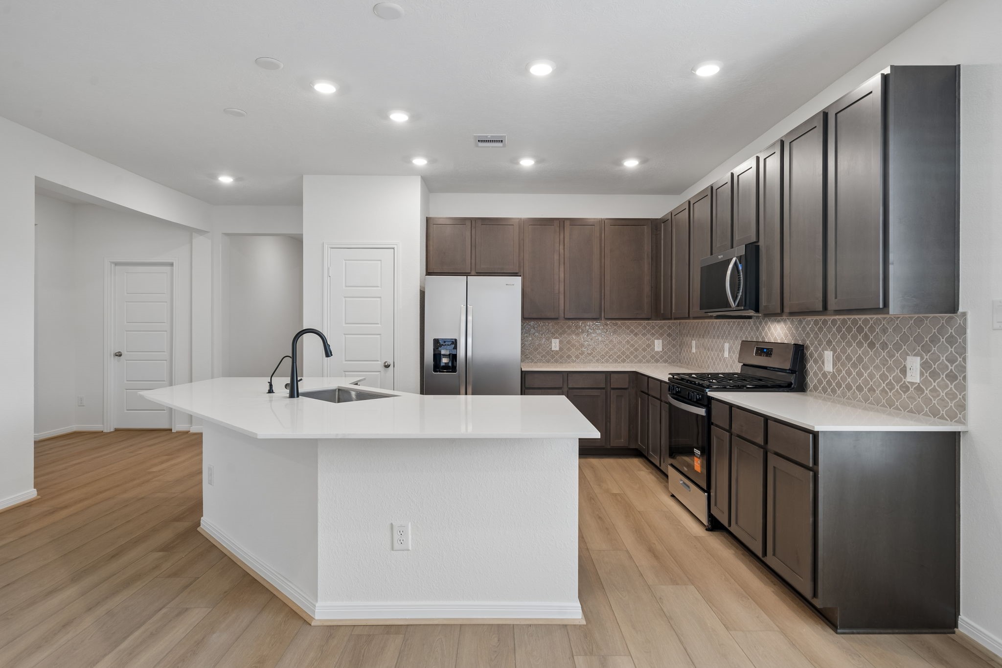 25318 Tanner Falls Drive Drive, Richmond, TX 77406