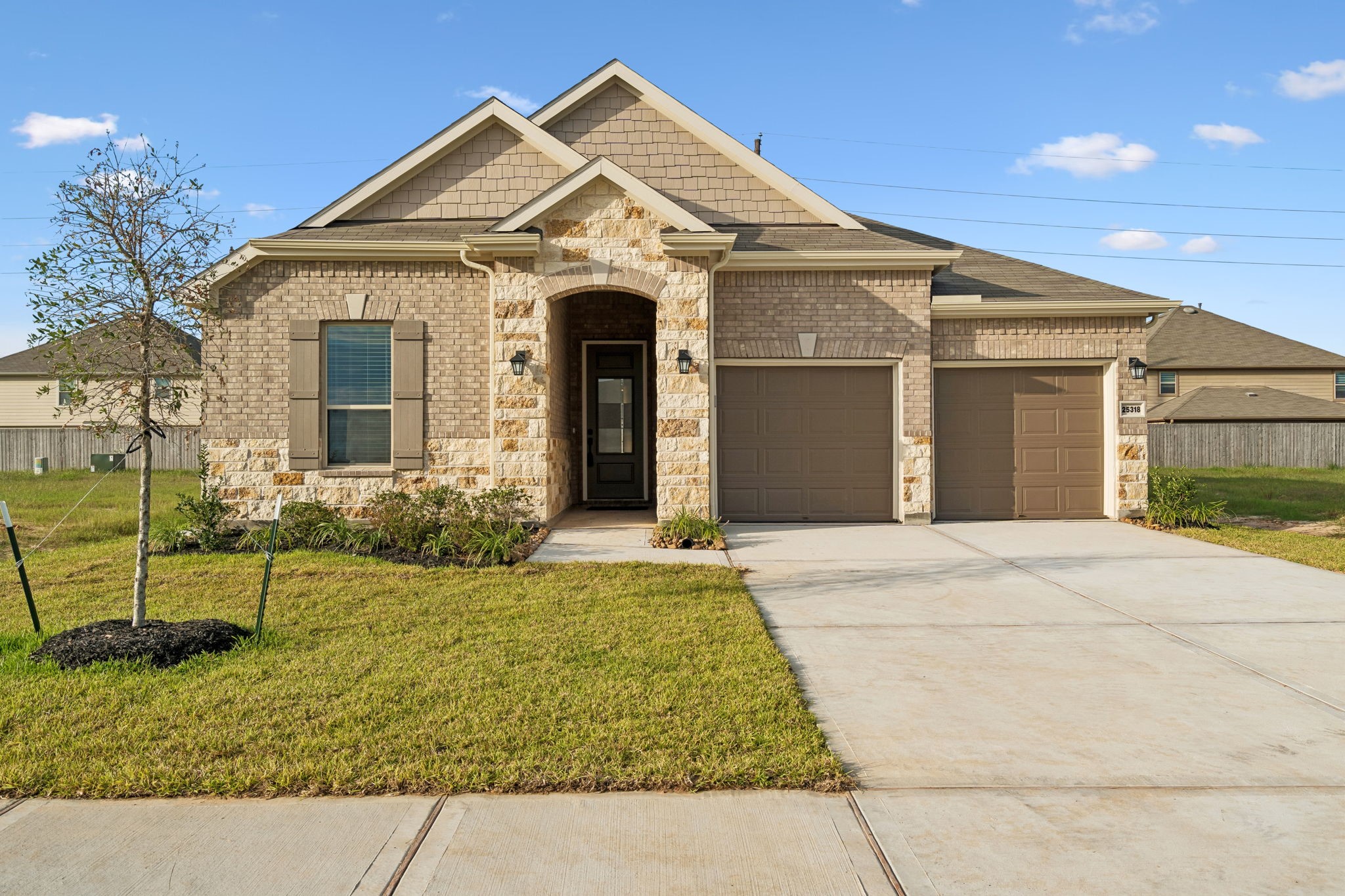 25318 Tanner Falls Drive Drive, Richmond, TX 77406