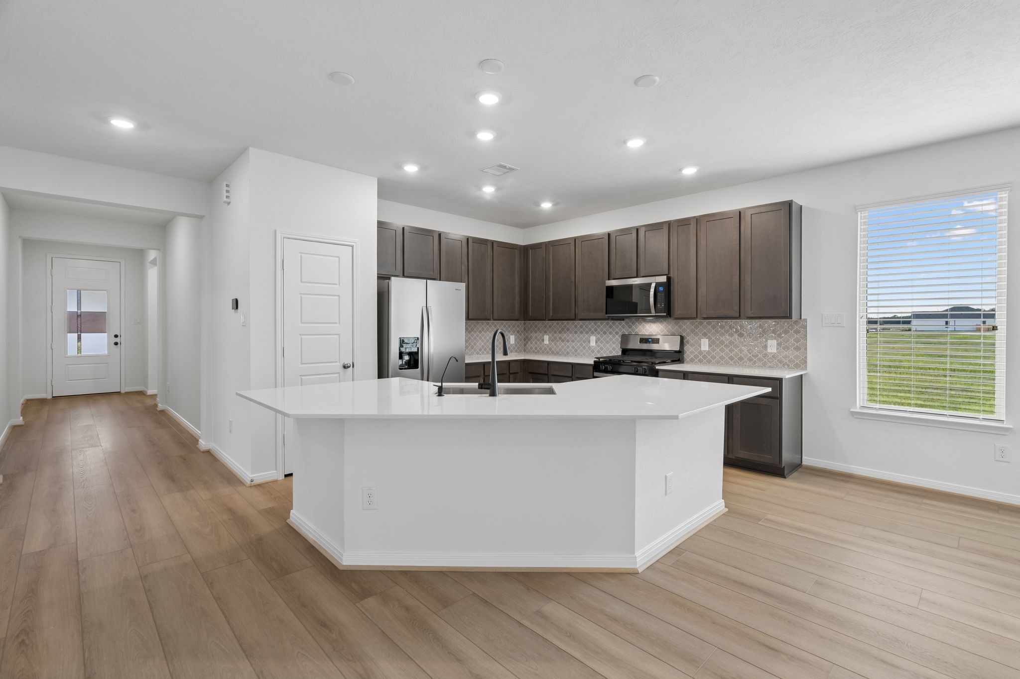 25318 Tanner Falls Drive Drive, Richmond, TX 77406