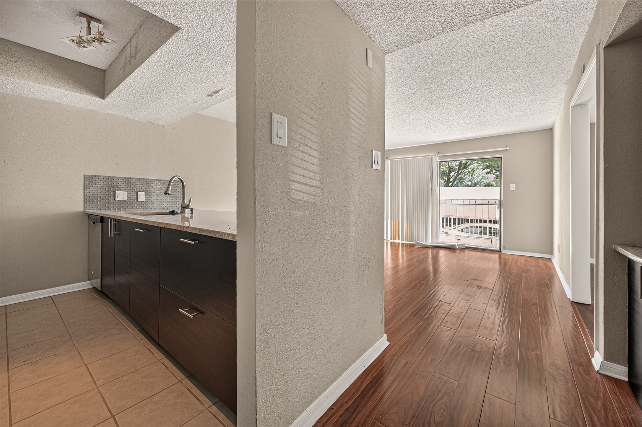 2818 S Bartell Drive, #13, Houston, TX 77054