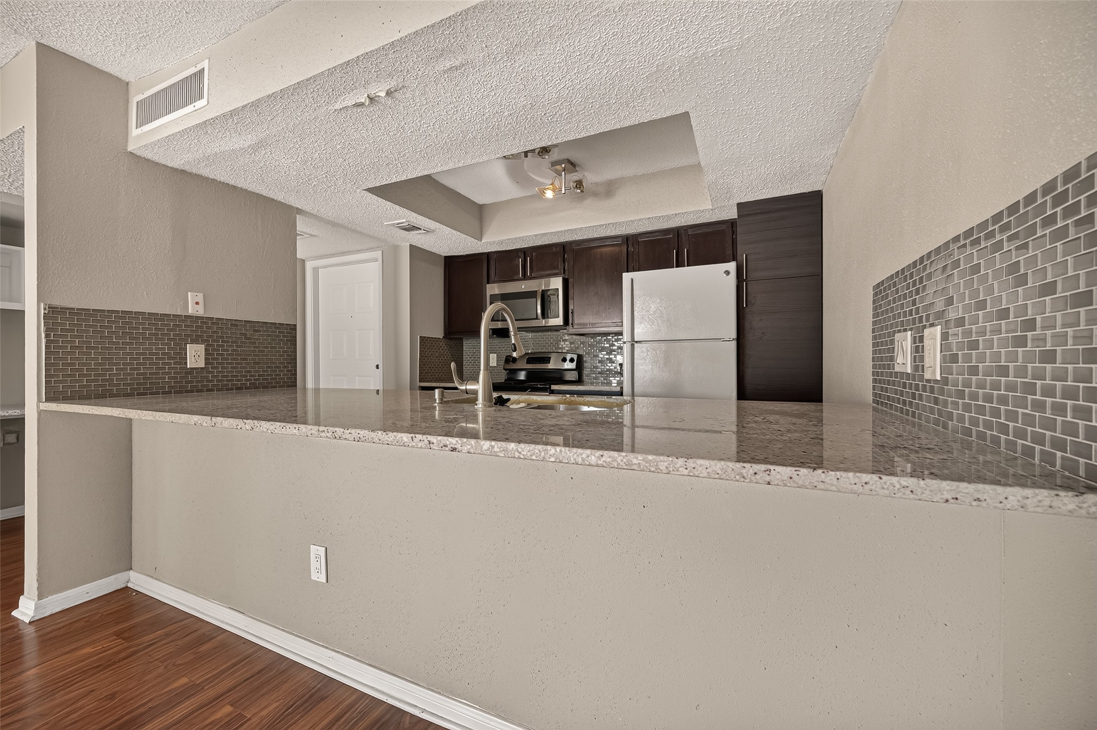 2818 S Bartell Drive, #13, Houston, TX 77054 2818 S Bartell Drive, #13, Houston, TX 77054