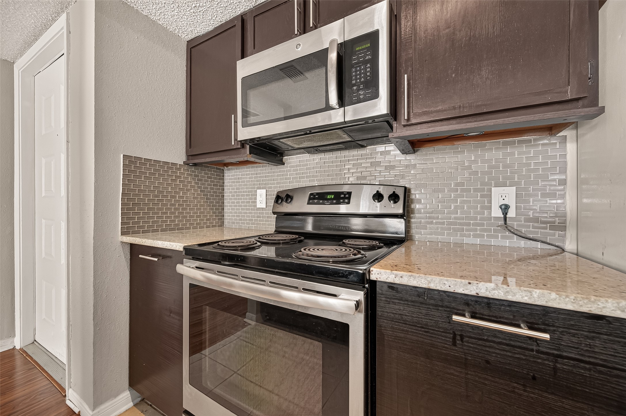 2818 S Bartell Drive, #13, Houston, TX 77054 2818 S Bartell Drive, #13, Houston, TX 77054