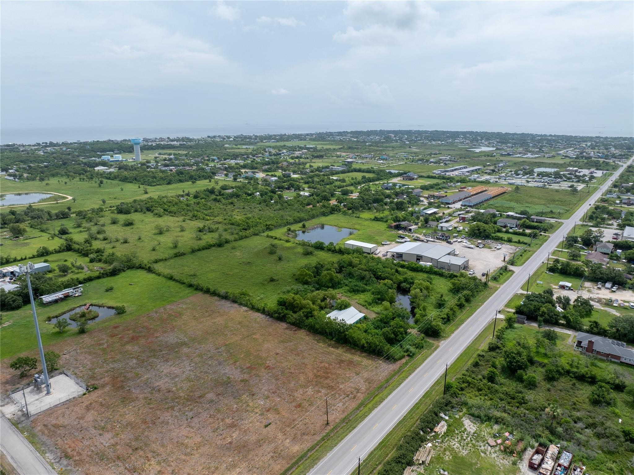 2454 Fm-517, Dickinson, TX 77539