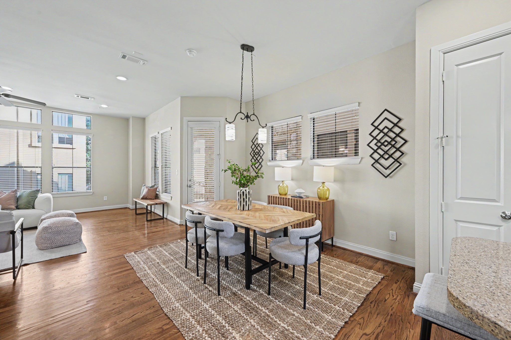 5213 Eigel Street, #B, Houston, TX 77007