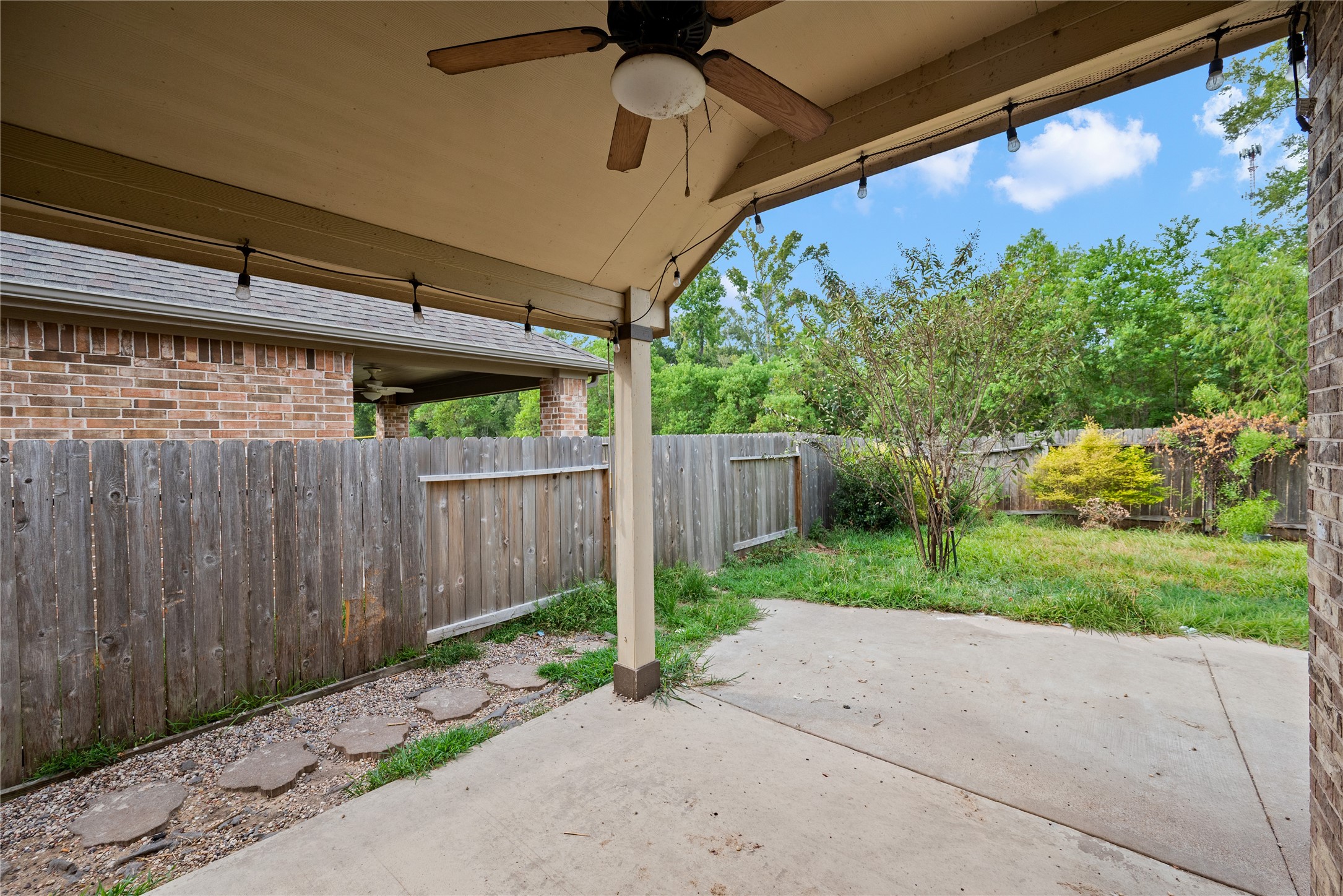 23613 Alder Branch Lane, New Caney, TX 77357