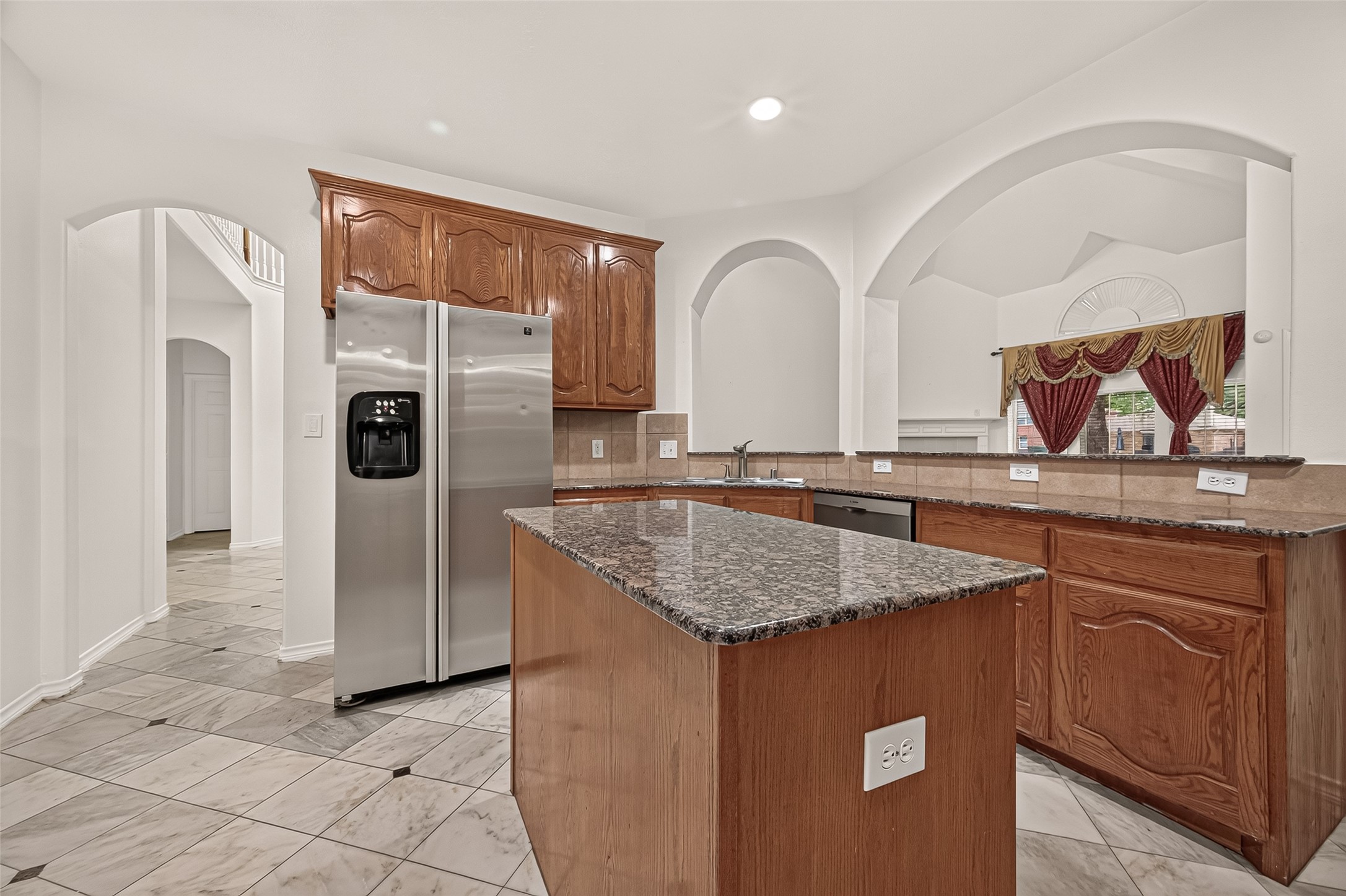 10335 Sablebrook Lane, Houston, TX 77095