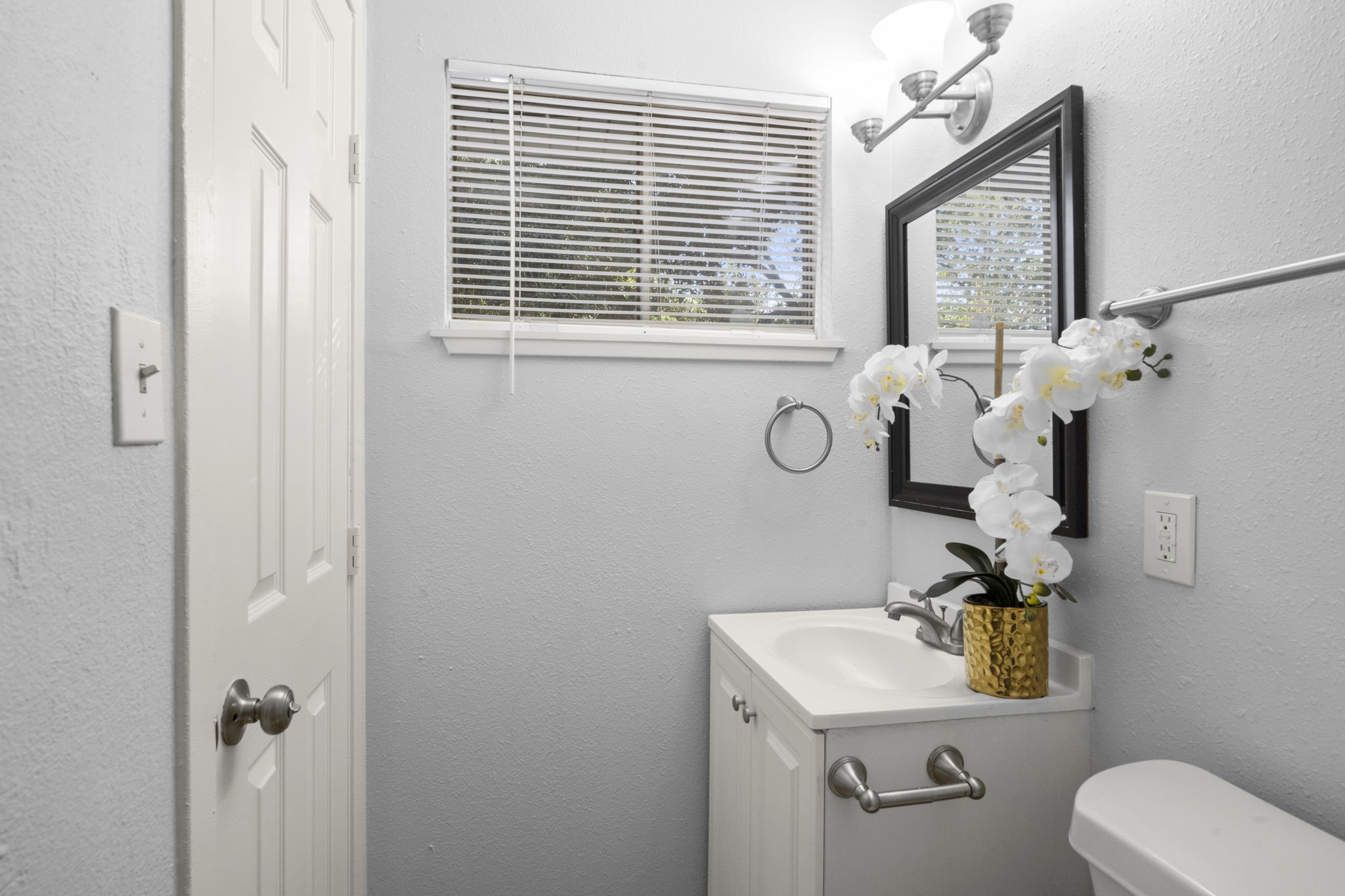4326 Akard Street, Houston, TX 77047