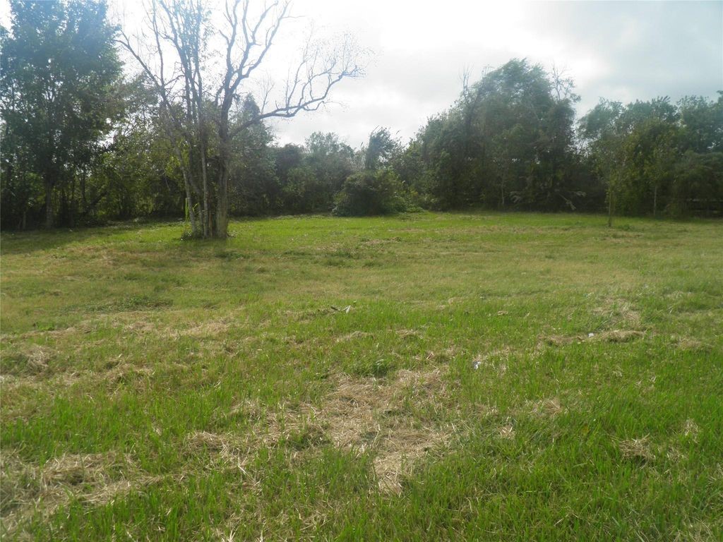 12617 Sunset Circle, Santa Fe, TX 77510