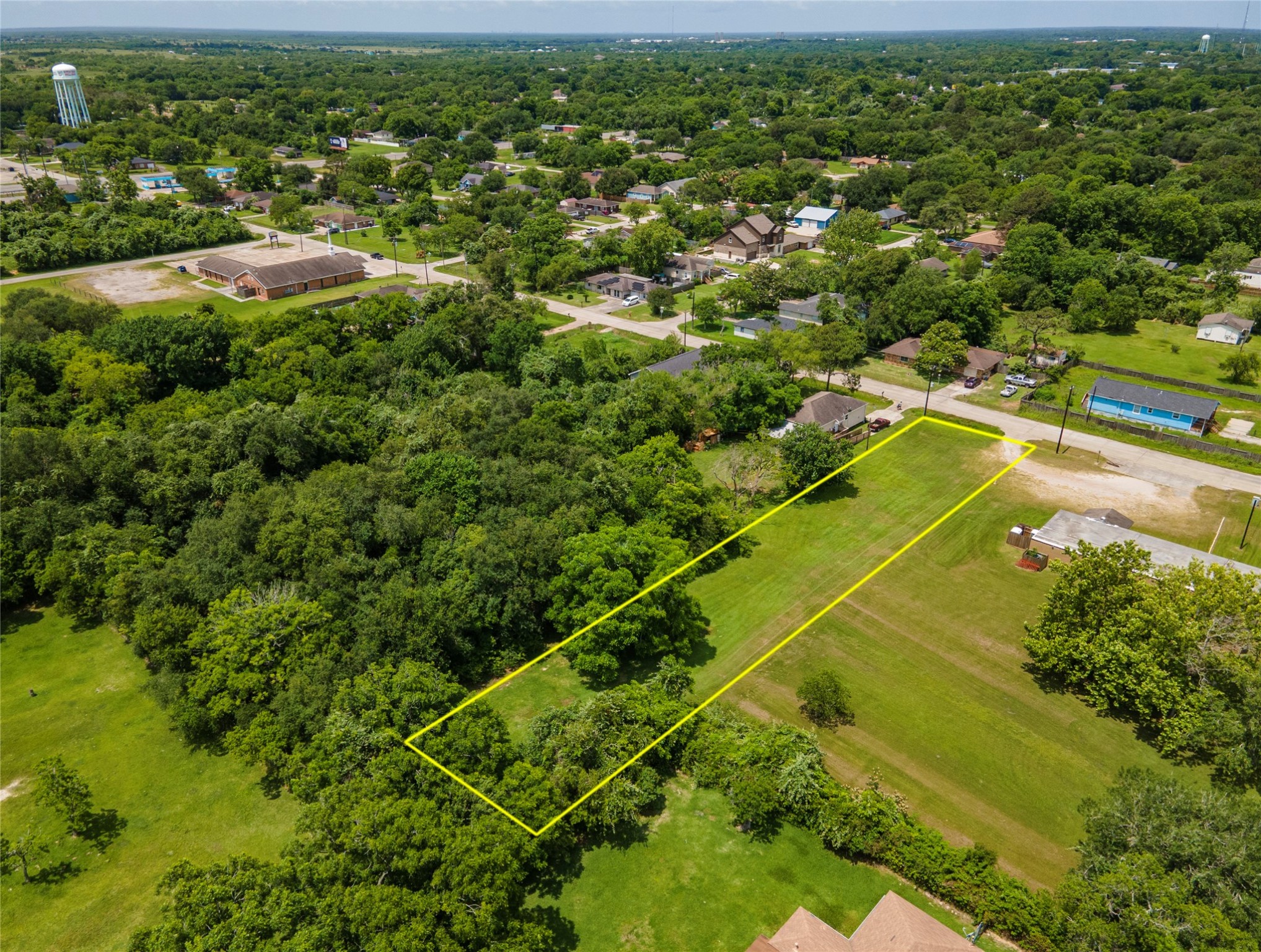 00 FAIRWOOD, Hitchcock, TX 77563