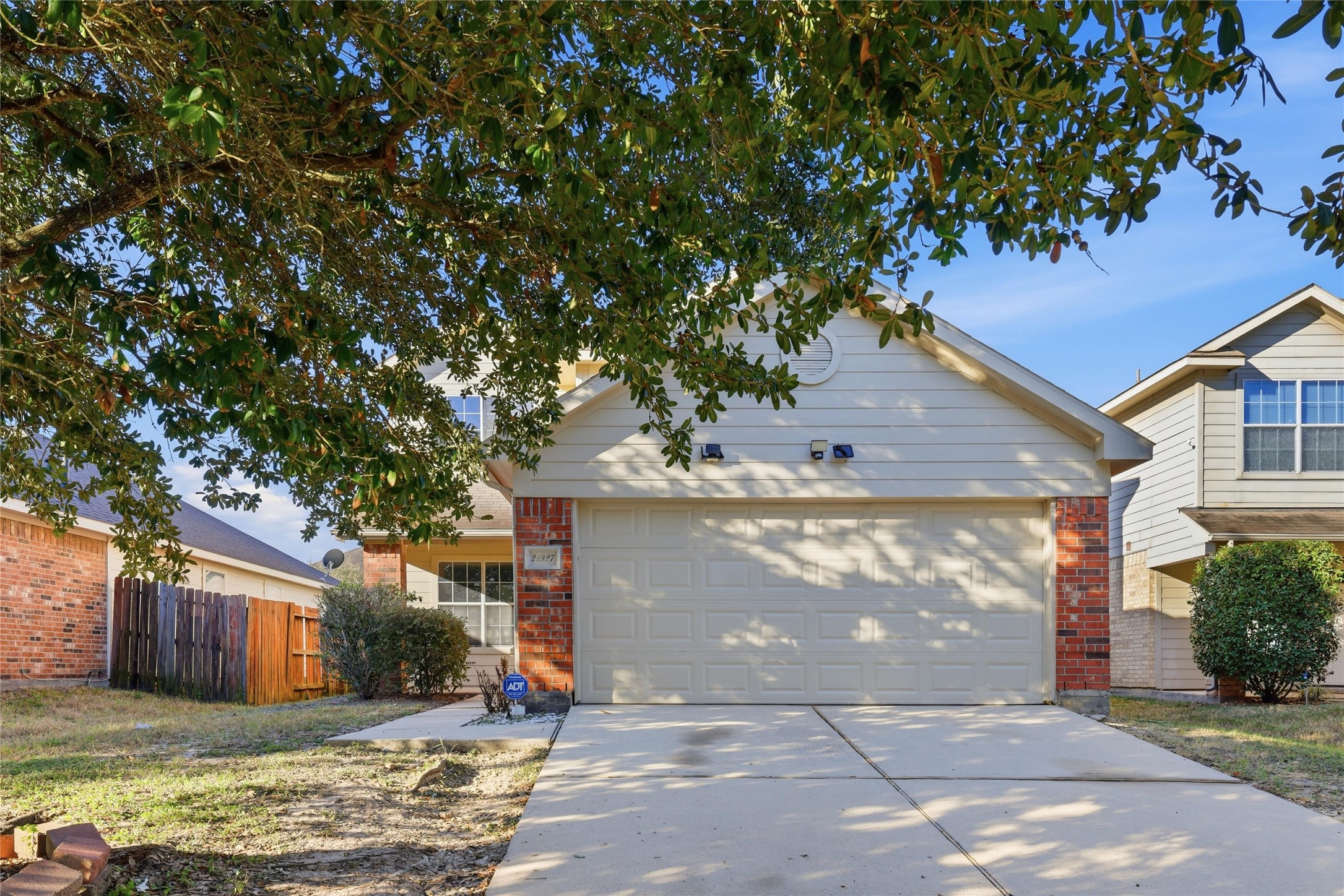 21927 Yucca Tip Lane, Houston, TX 77073 21927 Yucca Tip Lane, Houston, TX 77073