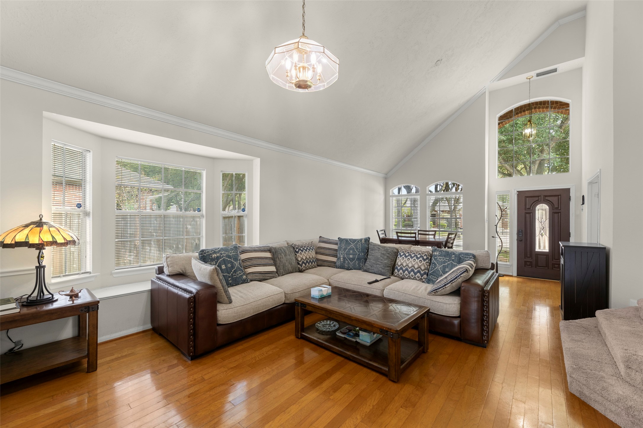 522 High Meadows Drive, Sugar Land, TX 77479