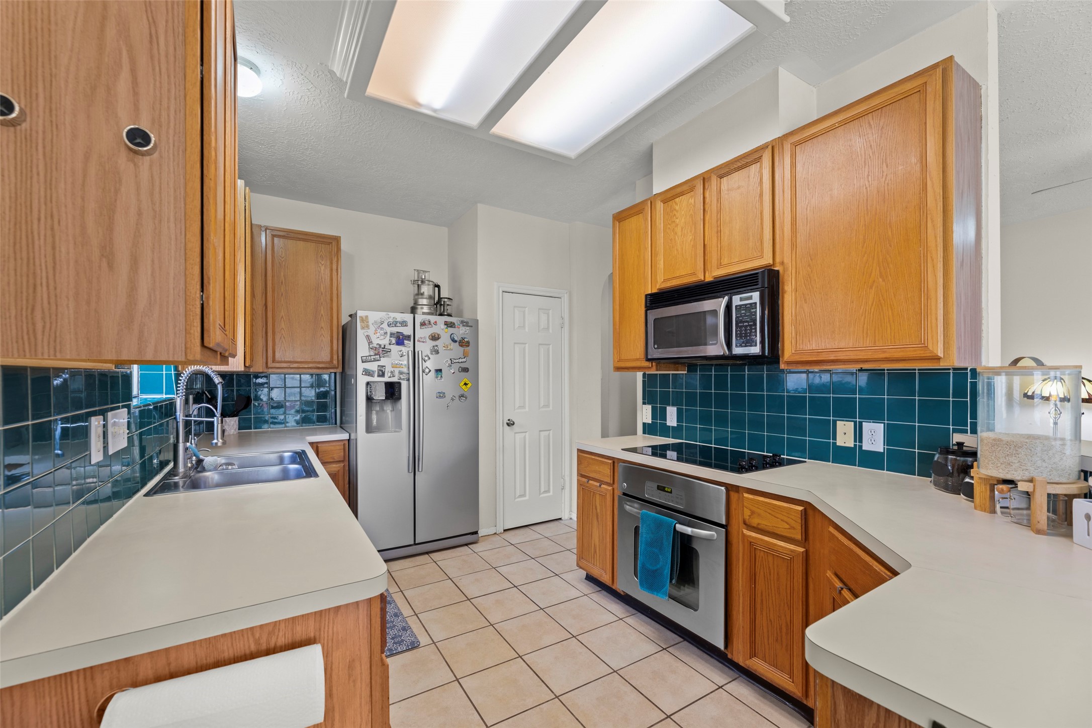 522 High Meadows Drive, Sugar Land, TX 77479
