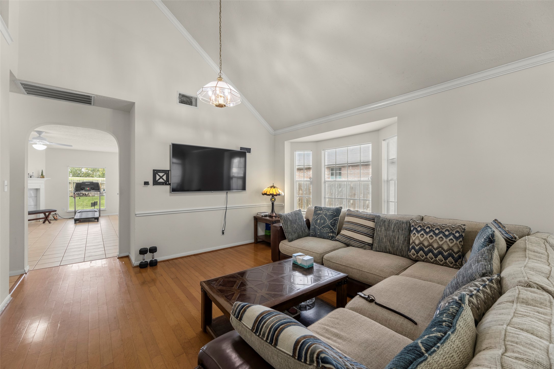 522 High Meadows Drive, Sugar Land, TX 77479
