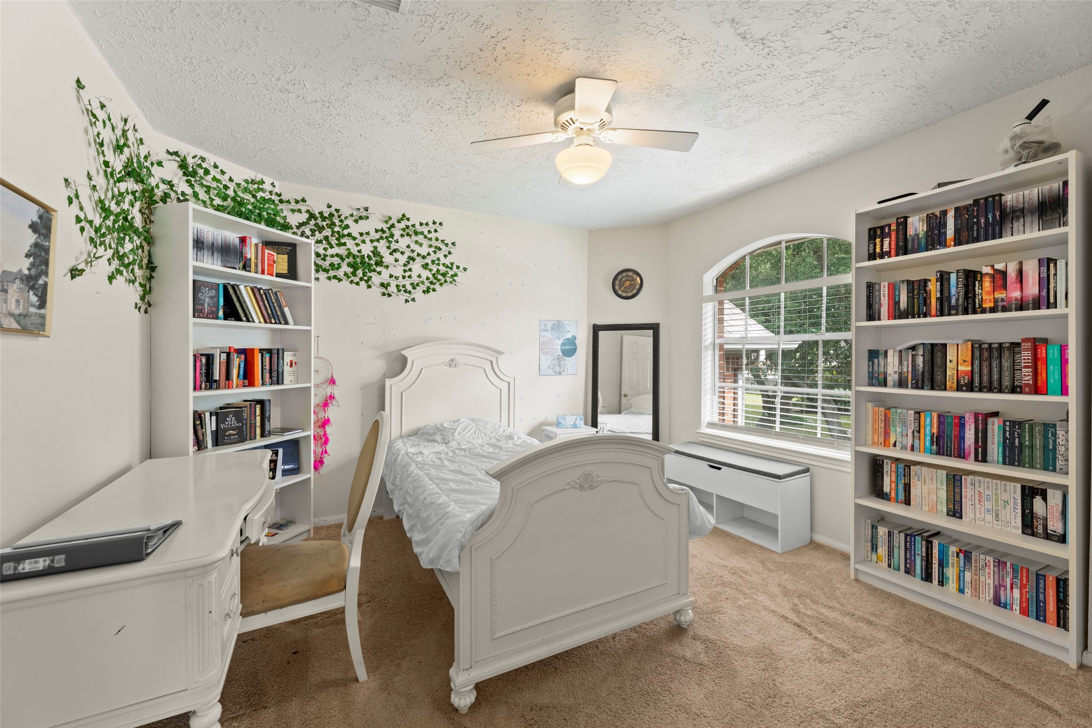 522 High Meadows Drive, Sugar Land, TX 77479