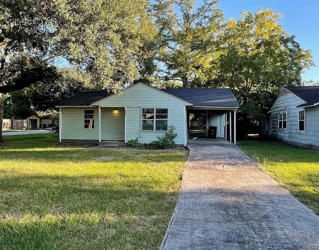 4834 Angleton Street, Houston, TX 77033