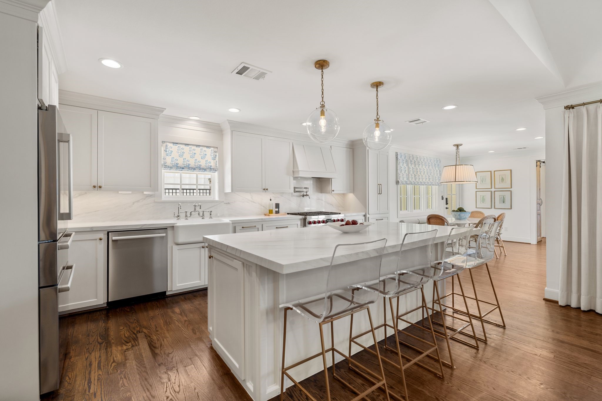 6248 Burgoyne Road, Houston, TX 77057