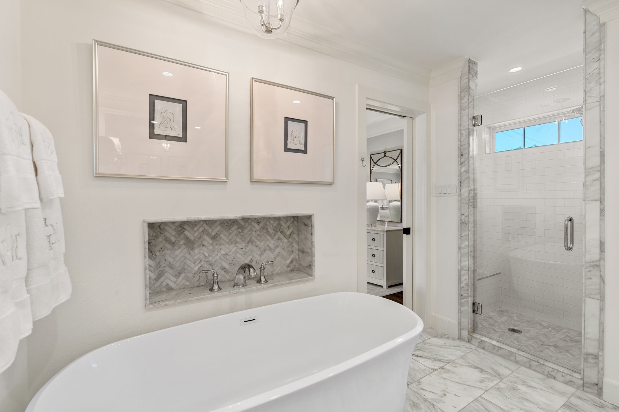 6248 Burgoyne Road, Houston, TX 77057