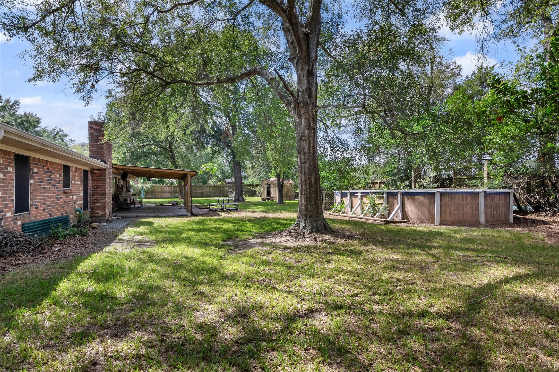 204 Gerald Street, Willis, TX 77378